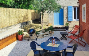 1 Bedroom Lovely Home In Vaison-La-Romaine